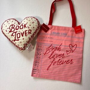 Barnes & Noble Pink Book Lover Tote and Book lover pillow bundle limited edition